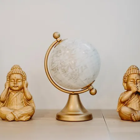 Bel Ecrin Sur L'ile De - Gare Tgv, Chu, Congres *