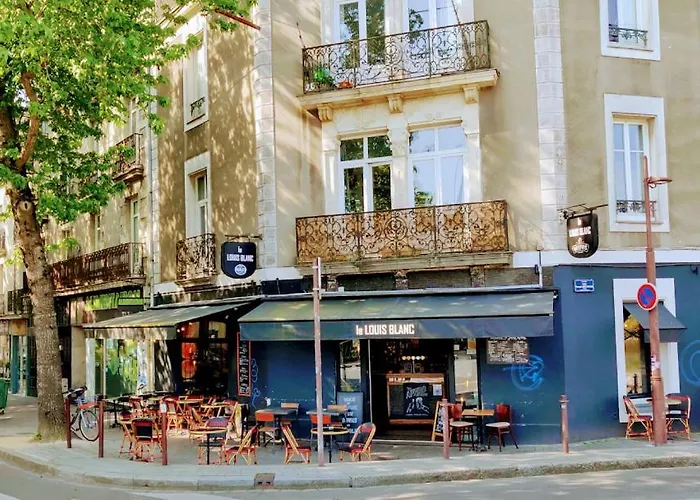 Bel Ecrin Sur L'ile De - Gare Tgv, Chu, Congres