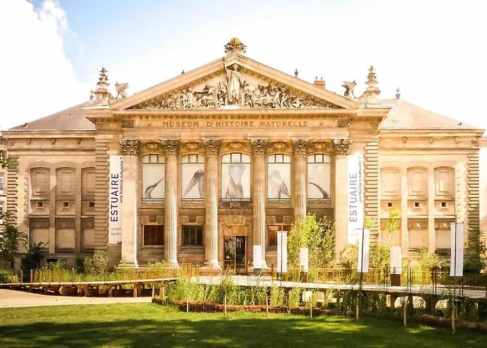 Bel Ecrin Sur L'ile De - Gare Tgv, Chu, Congres * نانت